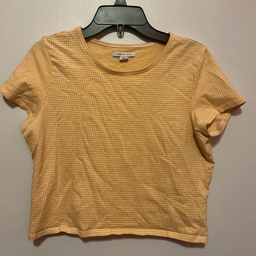 AE women’s crop t-shirt
